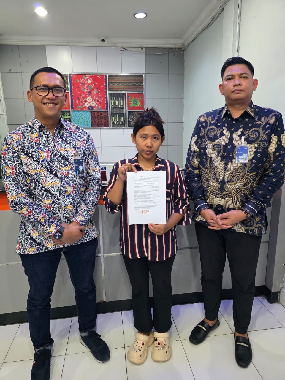 6d5e5b2d-26f9-4973-80e9-18105c869dc6